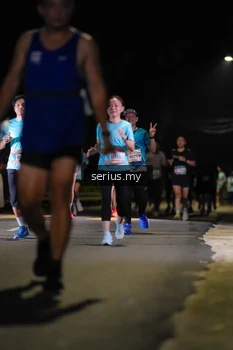 Runner Photo 3675273