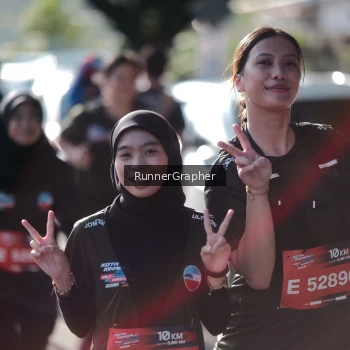 Runner Photo 3675295