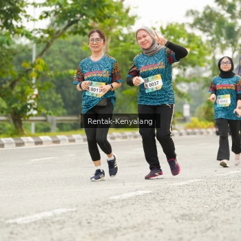 Runner Photo 3675346