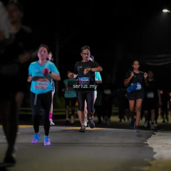 Runner Photo 3675376