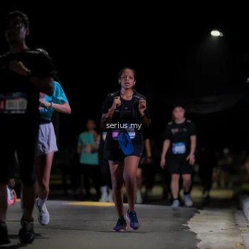 Runner Photo 3675428
