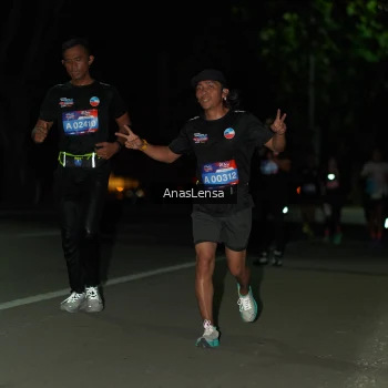 Runner Photo 3675435