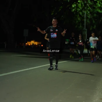 Runner Photo 3675440