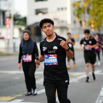 Runner Photo 3675478