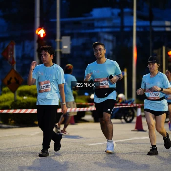 Runner Photo 3675513