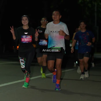 Runner Photo 3675543
