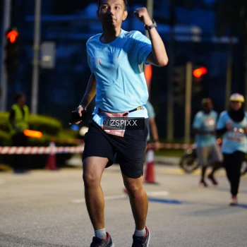 Runner Photo 3675590