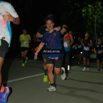 Runner Photo 3675594