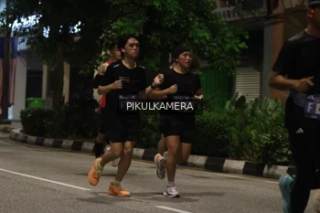 Runner Photo 3675612