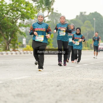 Runner Photo 3675618