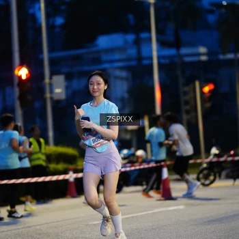 Runner Photo 3675685