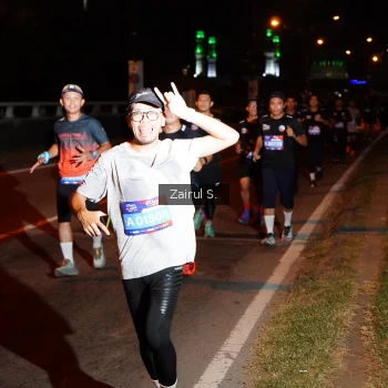 Runner Photo 3675693