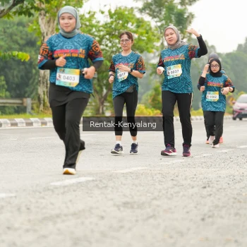 Runner Photo 3675695