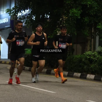 Runner Photo 3675698