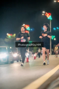 Runner Photo 3675716