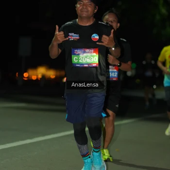 Runner Photo 3675721
