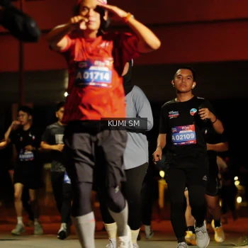 Runner Photo 3675773
