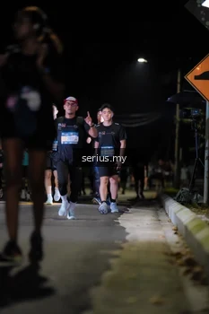 Runner Photo 3675802