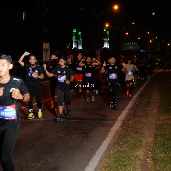 Runner Photo 3675809