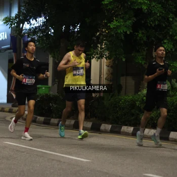 Runner Photo 3675812
