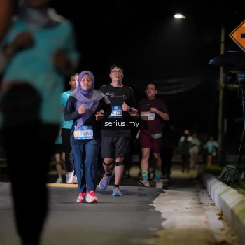 Runner Photo 3675909