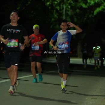 Runner Photo 3675918