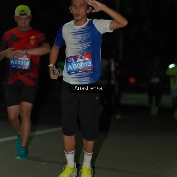 Runner Photo 3675925