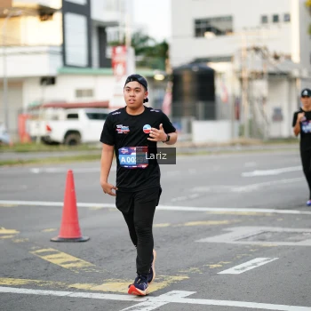 Runner Photo 3675926