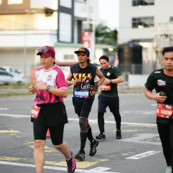 Runner Photo 3675997