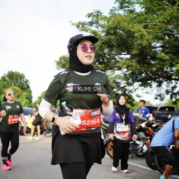 Runner Photo 3676060