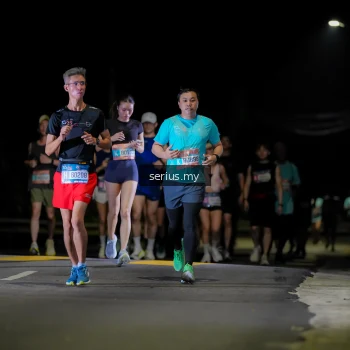 Runner Photo 3676065