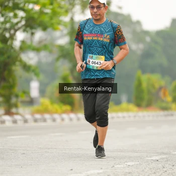 Runner Photo 3676123
