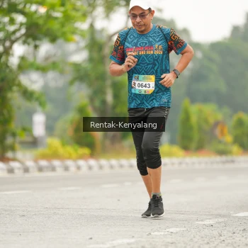 Runner Photo 3676144