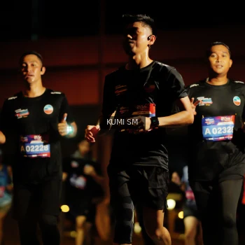 Runner Photo 3676175