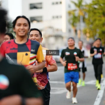Runner Photo 3676193
