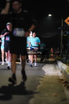 Runner Photo 3676308