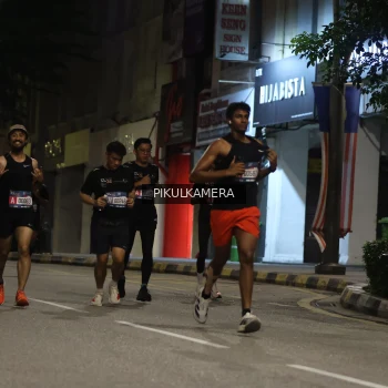 Runner Photo 3676314