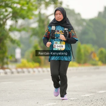 Runner Photo 3676324