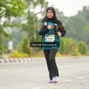 Runner Photo 3676354