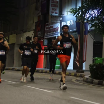 Runner Photo 3676384