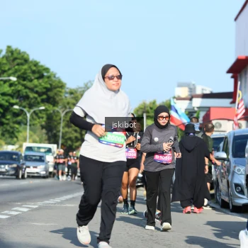 Runner Photo 3676388