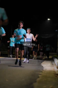 Runner Photo 3676418