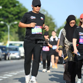 Runner Photo 3676438