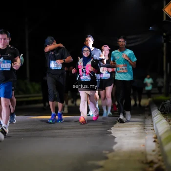 Runner Photo 3676466