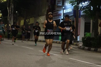 Runner Photo 3676480