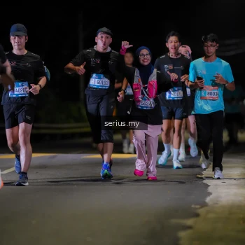 Runner Photo 3676486