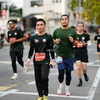 Runner Photo 3676492