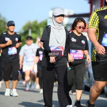 Runner Photo 3676495