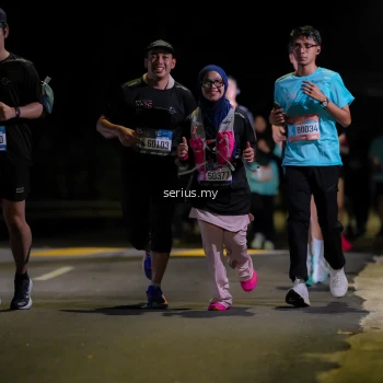 Runner Photo 3676500