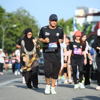 Runner Photo 3676501
